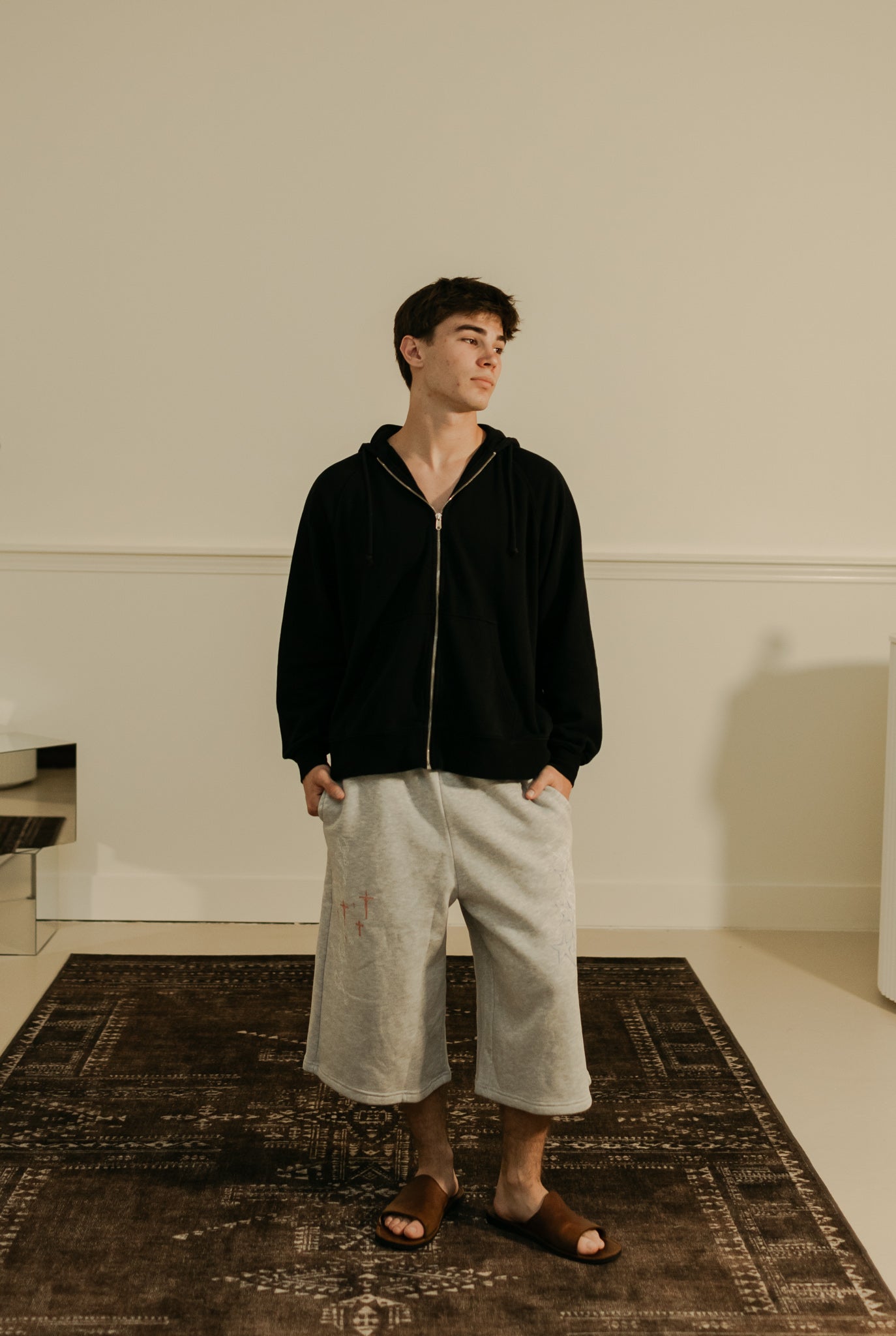 GLORYHOUSE 3/4 HEATHER GREY SWEATS