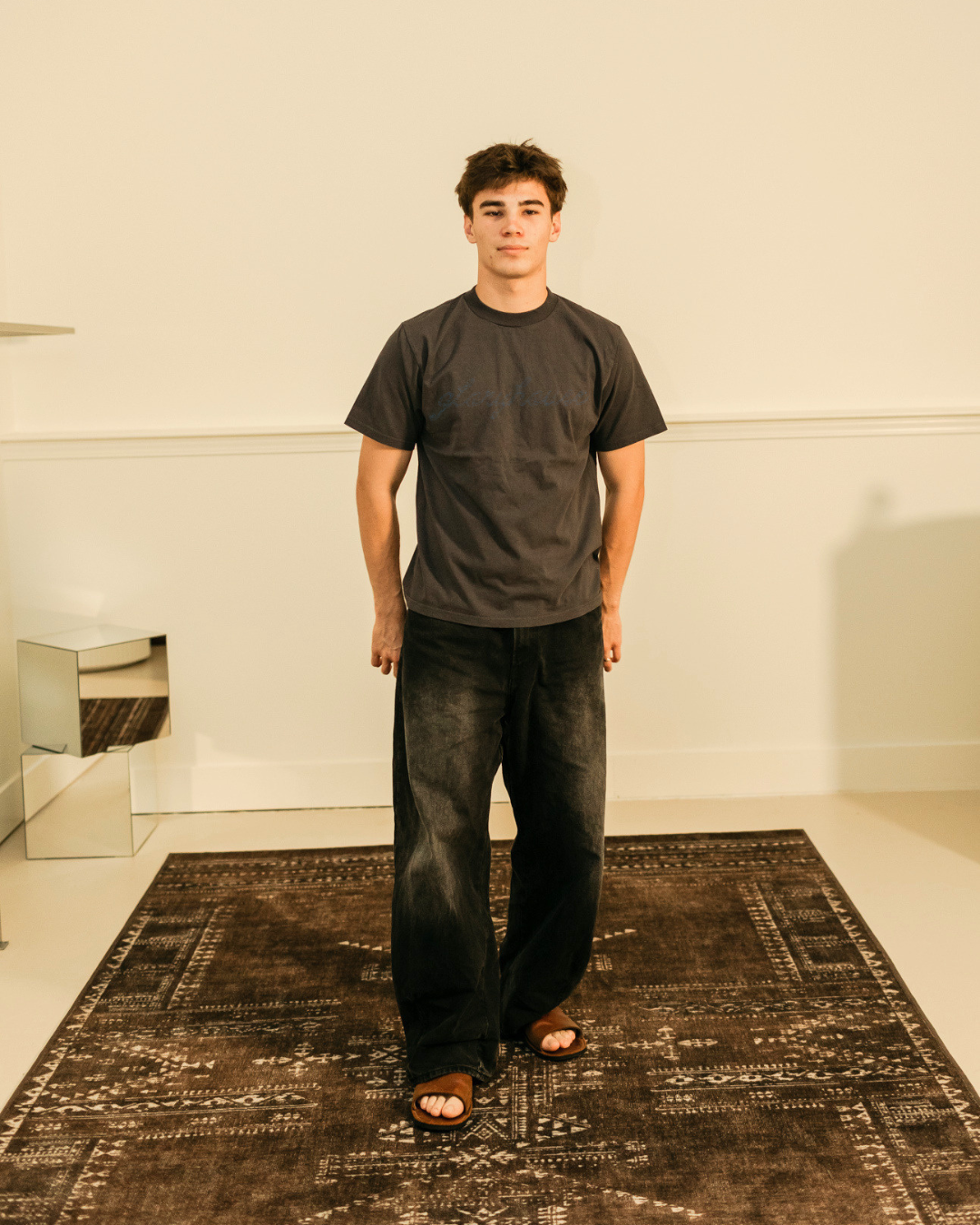 GLORYHOUSE BRISTOL BLACK TEE